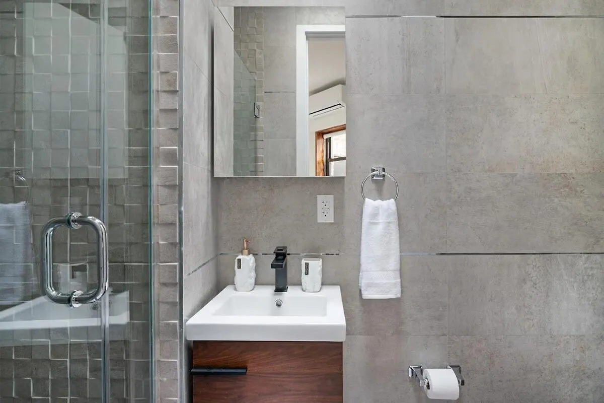 48-5Rw 1Br Apartment In Midtown West W D New York