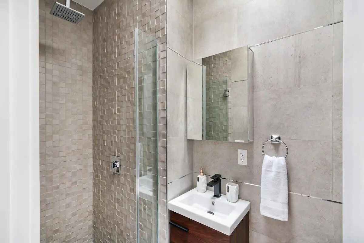 48-5Rw 1Br Apartment In Midtown West W D New York